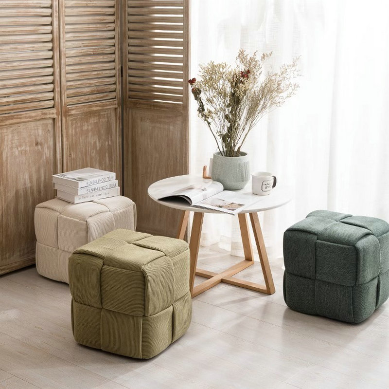 简约家具 客厅阳台家用小方凳 脚踏实木坐墩多用途换鞋小矮凳 简约家具 客厅阳台家用小方凳 脚踏实木坐墩多用途换鞋小矮凳