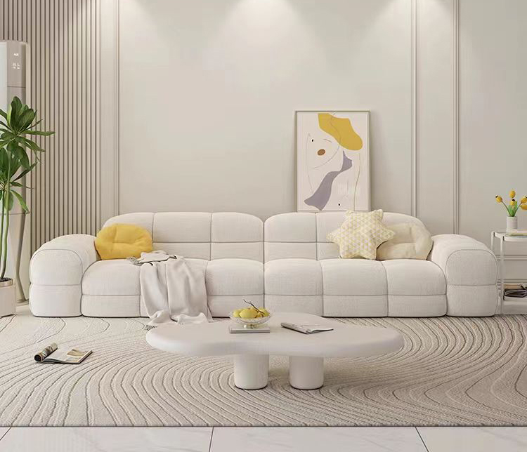 Feel the French romance, taste the minimalist life Feel the French romance, taste the minimalist life