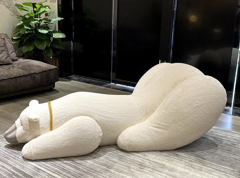 Polar bear sofa cloth art Italian light luxury living room leisure single animal chair comfortable recliner Polar bear sofa cloth art Italian light luxury living room leisure single animal chair comfortable recliner